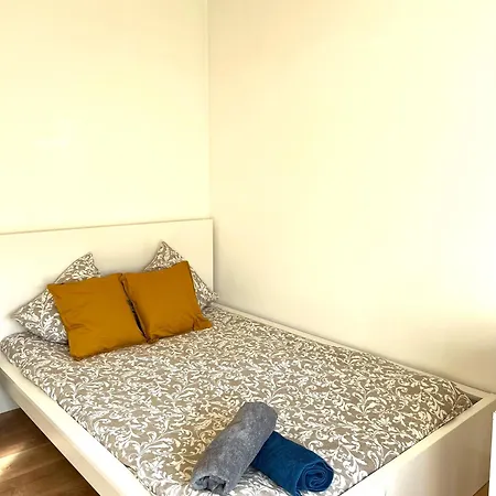 Sous Bois Centre Apartamento *