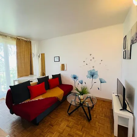 Sous Bois Centre Apartamento *