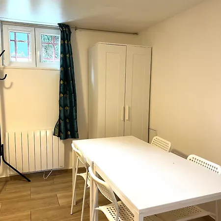 Sous Bois Centre Apartamento *
